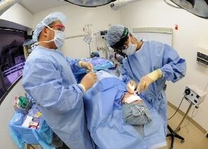 Cirugía para corregir el tabique nasal en una clínica israelí